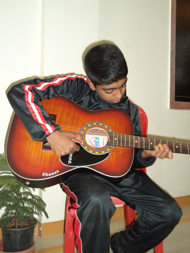 Guitar